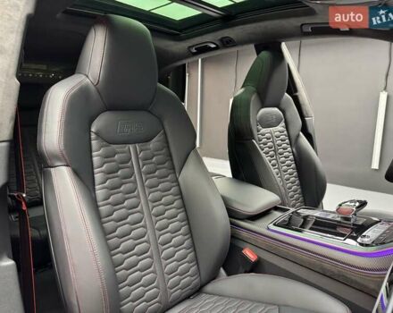 Чорний Ауді RS Q8, об'ємом двигуна 4 л та пробігом 45 тис. км за 107700 $, фото 67 на Automoto.ua