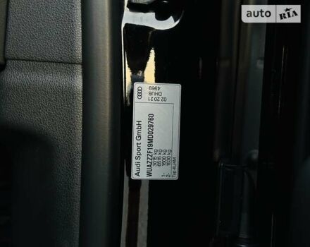 Чорний Ауді RS Q8, об'ємом двигуна 4 л та пробігом 50 тис. км за 180000 $, фото 160 на Automoto.ua