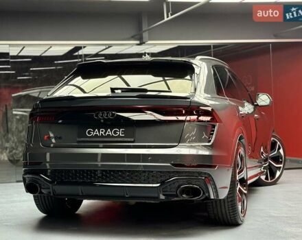 Чорний Ауді RS Q8, об'ємом двигуна 4 л та пробігом 45 тис. км за 107700 $, фото 20 на Automoto.ua