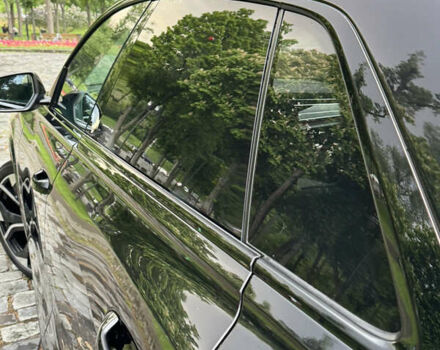 Чорний Ауді RS Q8, об'ємом двигуна 4 л та пробігом 90 тис. км за 89999 $, фото 150 на Automoto.ua
