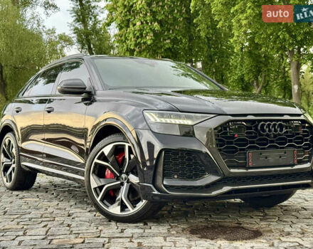 Чорний Ауді RS Q8, об'ємом двигуна 4 л та пробігом 90 тис. км за 89999 $, фото 170 на Automoto.ua