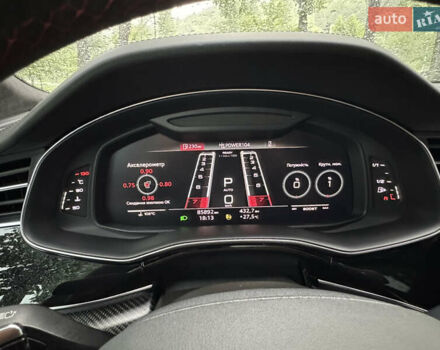 Чорний Ауді RS Q8, об'ємом двигуна 4 л та пробігом 90 тис. км за 89999 $, фото 109 на Automoto.ua