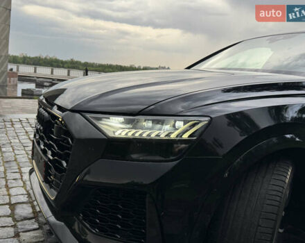 Чорний Ауді RS Q8, об'ємом двигуна 4 л та пробігом 90 тис. км за 89999 $, фото 197 на Automoto.ua