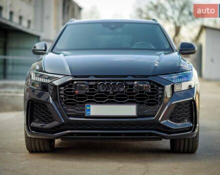 Черный Ауди RS Q8, объемом двигателя 4 л и пробегом 44 тыс. км за 115000 $, фото 1 на Automoto.ua