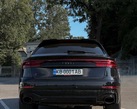 Чорний Ауді RS Q8, об'ємом двигуна 4 л та пробігом 89 тис. км за 94999 $, фото 4 на Automoto.ua