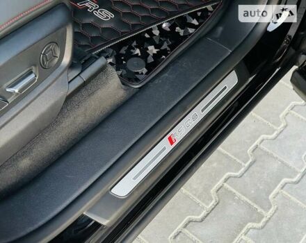 Чорний Ауді RS Q8, об'ємом двигуна 4 л та пробігом 50 тис. км за 180000 $, фото 162 на Automoto.ua