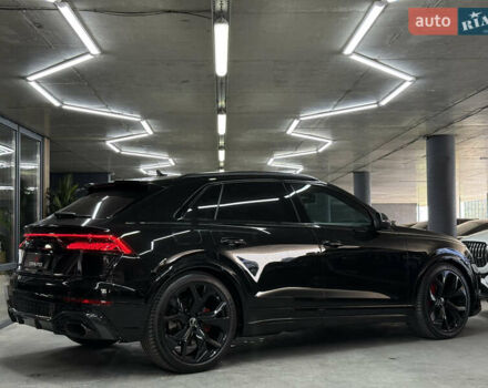 Чорний Ауді RS Q8, об'ємом двигуна 4 л та пробігом 55 тис. км за 99500 $, фото 14 на Automoto.ua