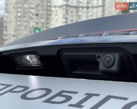 Чорний Ауді RS Q8, об'ємом двигуна 4 л та пробігом 30 тис. км за 128000 $, фото 13 на Automoto.ua