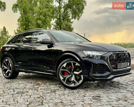 Чорний Ауді RS Q8, об'ємом двигуна 4 л та пробігом 90 тис. км за 89999 $, фото 159 на Automoto.ua