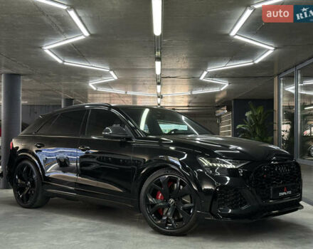 Чорний Ауді RS Q8, об'ємом двигуна 4 л та пробігом 55 тис. км за 99500 $, фото 1 на Automoto.ua