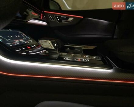 Черный Ауди RS Q8, объемом двигателя 4 л и пробегом 10 тыс. км за 114000 $, фото 7 на Automoto.ua