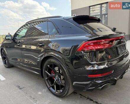 Чорний Ауді RS Q8, об'ємом двигуна 4 л та пробігом 16 тис. км за 139333 $, фото 17 на Automoto.ua
