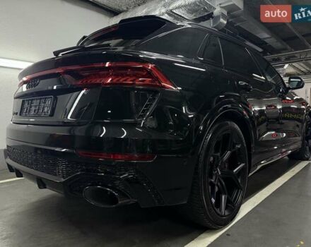 Чорний Ауді RS Q8, об'ємом двигуна 4 л та пробігом 16 тис. км за 138300 $, фото 5 на Automoto.ua