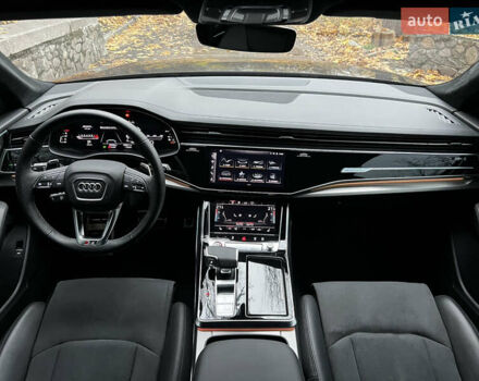 Черный Ауди RS Q8, объемом двигателя 4 л и пробегом 19 тыс. км за 108500 $, фото 10 на Automoto.ua