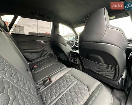 Чорний Ауді RS Q8, об'ємом двигуна 4 л та пробігом 37 тис. км за 125500 $, фото 79 на Automoto.ua