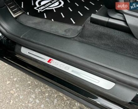 Чорний Ауді RS Q8, об'ємом двигуна 4 л та пробігом 37 тис. км за 125500 $, фото 41 на Automoto.ua