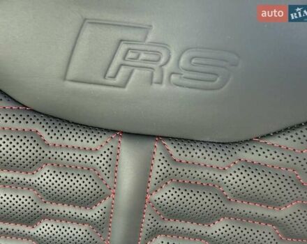 Чорний Ауді RS Q8, об'ємом двигуна 4 л та пробігом 16 тис. км за 139333 $, фото 43 на Automoto.ua