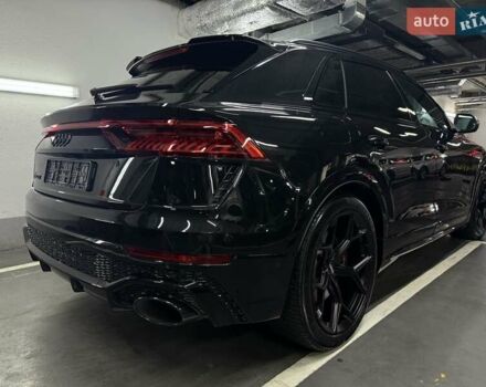 Чорний Ауді RS Q8, об'ємом двигуна 4 л та пробігом 16 тис. км за 138300 $, фото 6 на Automoto.ua