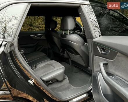 Черный Ауди RS Q8, объемом двигателя 4 л и пробегом 19 тыс. км за 108500 $, фото 19 на Automoto.ua