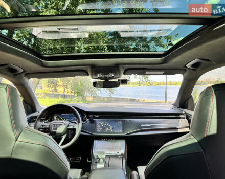 Чорний Ауді RS Q8, об'ємом двигуна 4 л та пробігом 24 тис. км за 127000 $, фото 25 на Automoto.ua