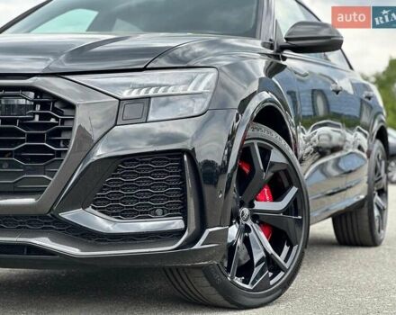 Чорний Ауді RS Q8, об'ємом двигуна 4 л та пробігом 37 тис. км за 125500 $, фото 25 на Automoto.ua