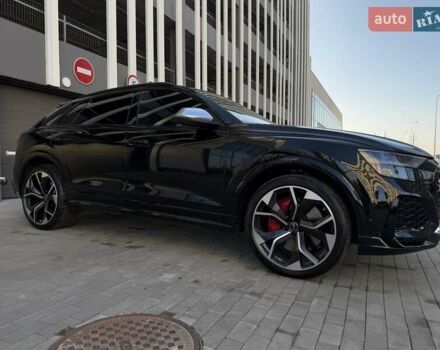 Чорний Ауді RS Q8, об'ємом двигуна 4 л та пробігом 13 тис. км за 139333 $, фото 9 на Automoto.ua
