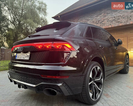 Чорний Ауді RS Q8, об'ємом двигуна 4 л та пробігом 17 тис. км за 103500 $, фото 9 на Automoto.ua