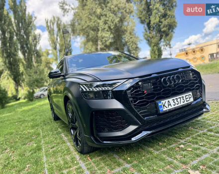 Чорний Ауді RS Q8, об'ємом двигуна 4 л та пробігом 24 тис. км за 127000 $, фото 4 на Automoto.ua