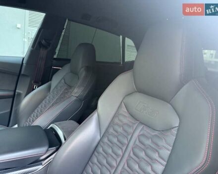 Чорний Ауді RS Q8, об'ємом двигуна 4 л та пробігом 16 тис. км за 139300 $, фото 28 на Automoto.ua