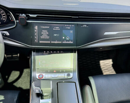 Чорний Ауді RS Q8, об'ємом двигуна 4 л та пробігом 24 тис. км за 127000 $, фото 32 на Automoto.ua