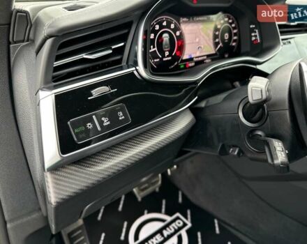 Чорний Ауді RS Q8, об'ємом двигуна 4 л та пробігом 37 тис. км за 125500 $, фото 52 на Automoto.ua