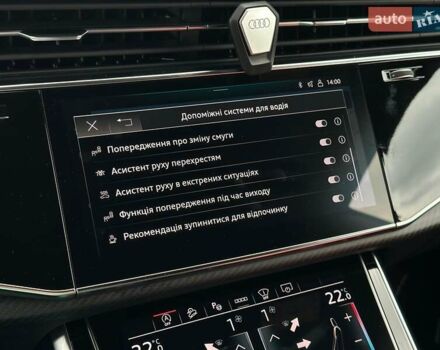 Чорний Ауді RS Q8, об'ємом двигуна 4 л та пробігом 37 тис. км за 125500 $, фото 96 на Automoto.ua