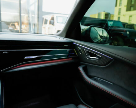 Чорний Ауді RS Q8, об'ємом двигуна 0 л та пробігом 2 тис. км за 155000 $, фото 17 на Automoto.ua