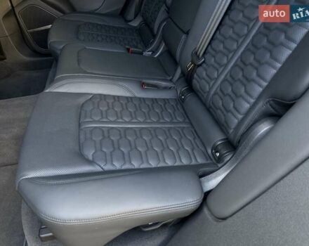 Чорний Ауді RS Q8, об'ємом двигуна 4 л та пробігом 34 тис. км за 118000 $, фото 46 на Automoto.ua