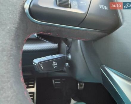 Чорний Ауді RS Q8, об'ємом двигуна 4 л та пробігом 13 тис. км за 139333 $, фото 40 на Automoto.ua