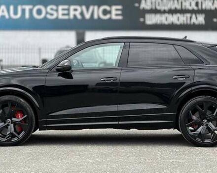 Чорний Ауді RS Q8, об'ємом двигуна 4 л та пробігом 37 тис. км за 125500 $, фото 11 на Automoto.ua