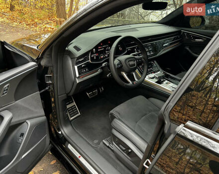 Черный Ауди RS Q8, объемом двигателя 4 л и пробегом 19 тыс. км за 108500 $, фото 7 на Automoto.ua