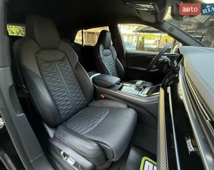 Чорний Ауді RS Q8, об'ємом двигуна 4 л та пробігом 34 тис. км за 118000 $, фото 54 на Automoto.ua