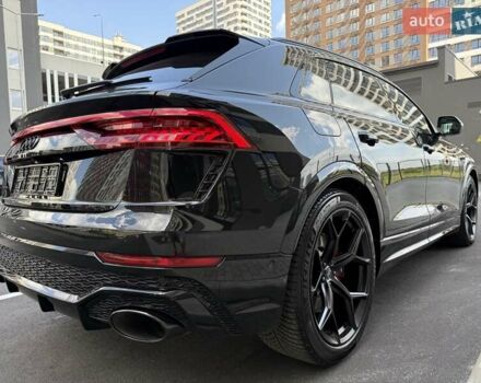 Чорний Ауді RS Q8, об'ємом двигуна 4 л та пробігом 16 тис. км за 139333 $, фото 14 на Automoto.ua