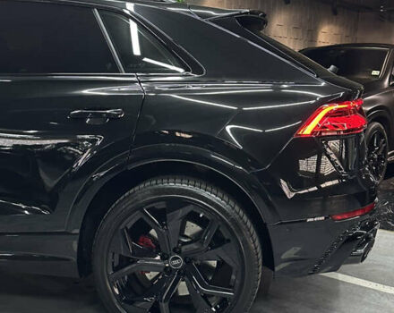 Ауді RS Q8 2023 у Одесі на Automoto.ua Чорний Ауді RS Q8, об'ємом двигуна 4 л та пробігом 15 тис. км за 128000 $, фото 15 на Automoto.ua