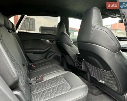 Чорний Ауді RS Q8, об'ємом двигуна 4 л та пробігом 37 тис. км за 125500 $, фото 74 на Automoto.ua
