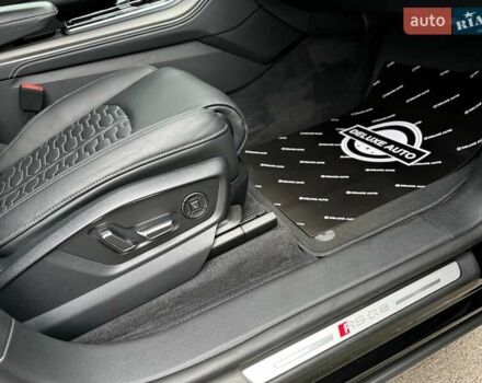 Чорний Ауді RS Q8, об'ємом двигуна 4 л та пробігом 37 тис. км за 125500 $, фото 67 на Automoto.ua