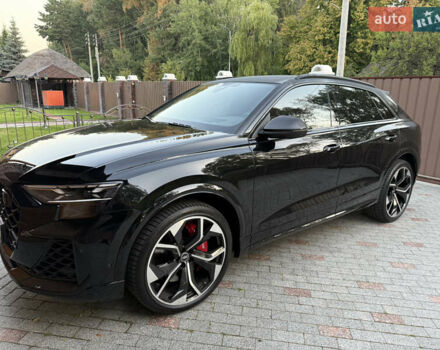 Чорний Ауді RS Q8, об'ємом двигуна 4 л та пробігом 17 тис. км за 103500 $, фото 2 на Automoto.ua