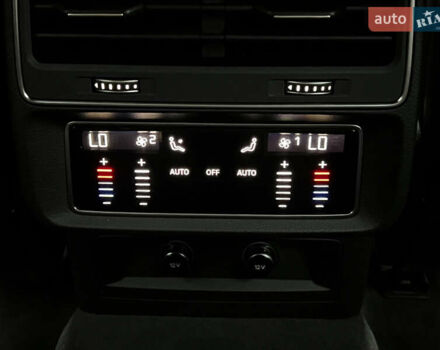 Черный Ауди RS Q8, объемом двигателя 4 л и пробегом 19 тыс. км за 108500 $, фото 20 на Automoto.ua