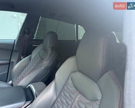 Чорний Ауді RS Q8, об'ємом двигуна 4 л та пробігом 16 тис. км за 139300 $, фото 30 на Automoto.ua