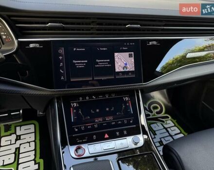 Чорний Ауді RS Q8, об'ємом двигуна 4 л та пробігом 34 тис. км за 118000 $, фото 35 на Automoto.ua