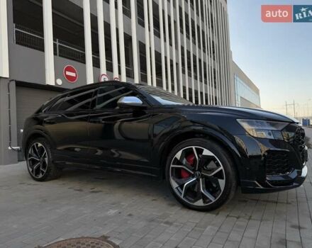 Чорний Ауді RS Q8, об'ємом двигуна 4 л та пробігом 13 тис. км за 139333 $, фото 1 на Automoto.ua
