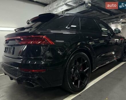 Чорний Ауді RS Q8, об'ємом двигуна 4 л та пробігом 16 тис. км за 138300 $, фото 7 на Automoto.ua