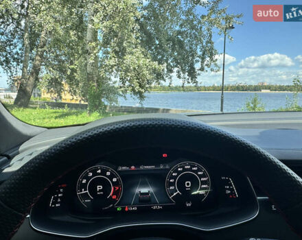 Чорний Ауді RS Q8, об'ємом двигуна 4 л та пробігом 24 тис. км за 127000 $, фото 27 на Automoto.ua
