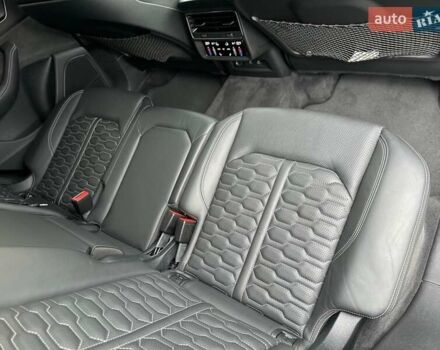 Чорний Ауді RS Q8, об'ємом двигуна 4 л та пробігом 37 тис. км за 125500 $, фото 76 на Automoto.ua